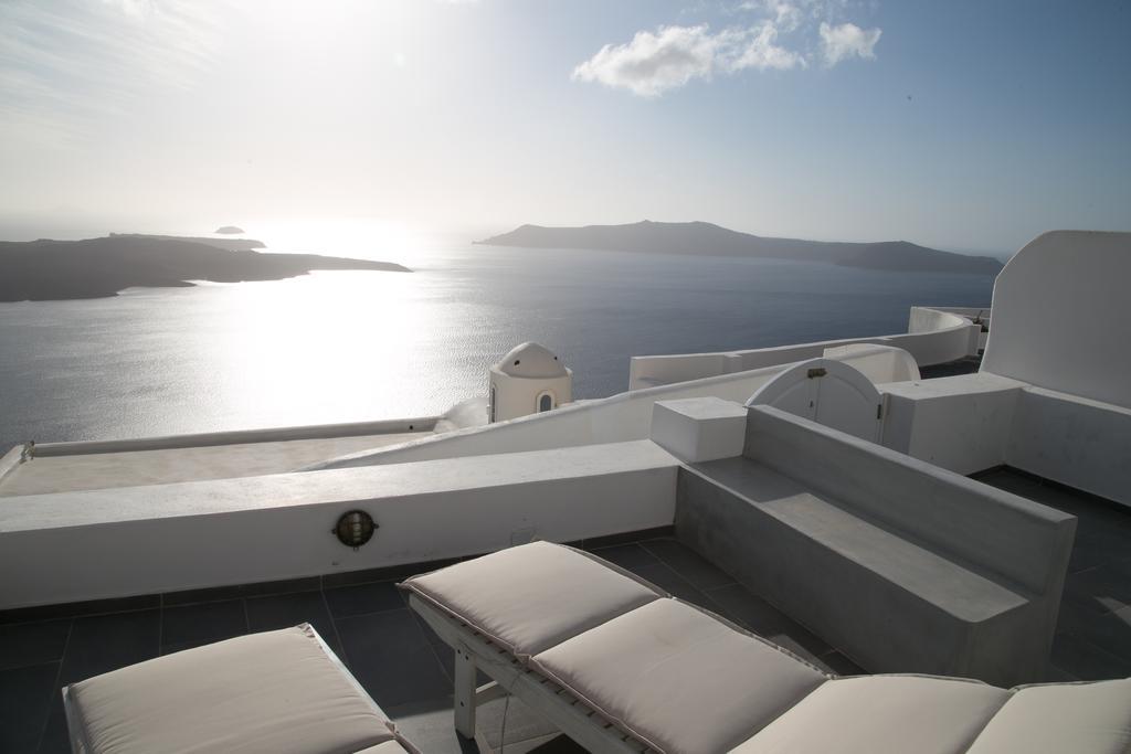 Karpimo Horizon - Caldera View With Private Hot Tub Villa Firostefani Dış mekan fotoğraf